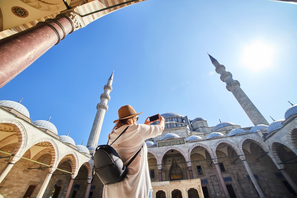 7 Things to Know Before Buying an eSIM for Turkey